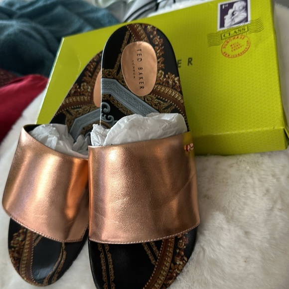 NIB Ted Baker Adeline Slides in Versailles - Picture 5 of 12